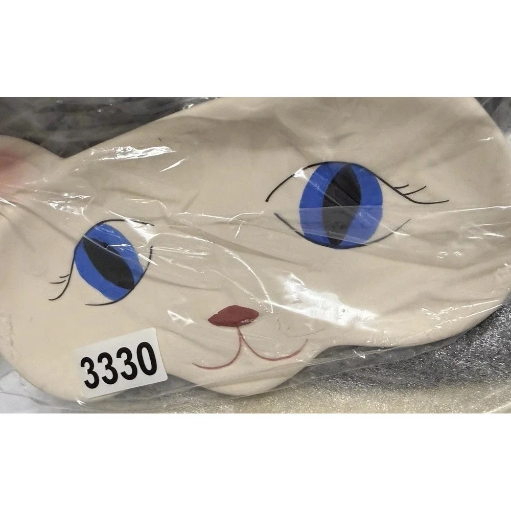 Vintage Ceramic Cat Face Trinket Dish with Blue Eyes - Mid-Century Modern Kitty